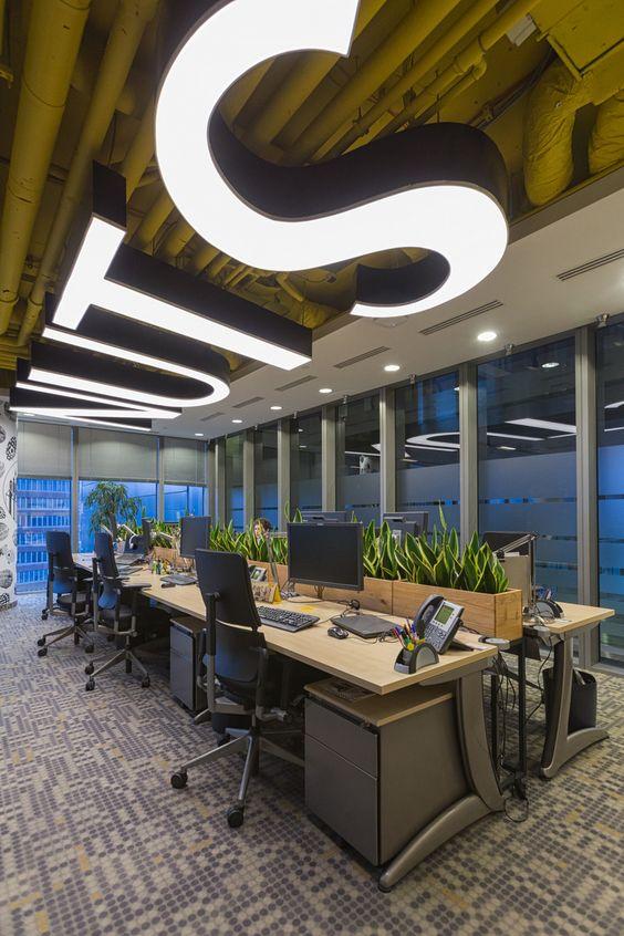 Iluminação de espaços corporativos 